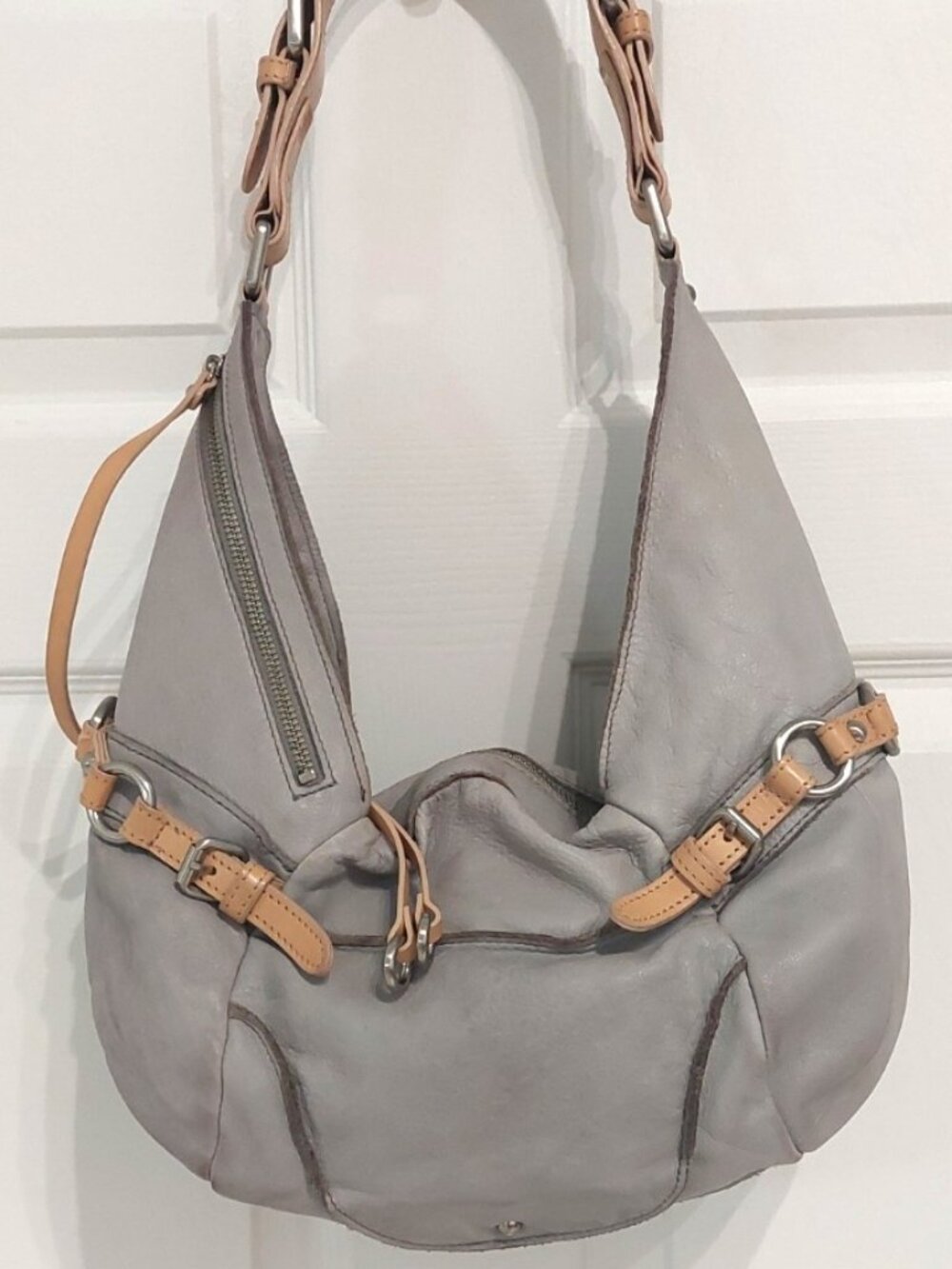RARE Kenneth Cole NY Vintage Slouchy Grey Leather Shoulder Bag Tan Strap Accent